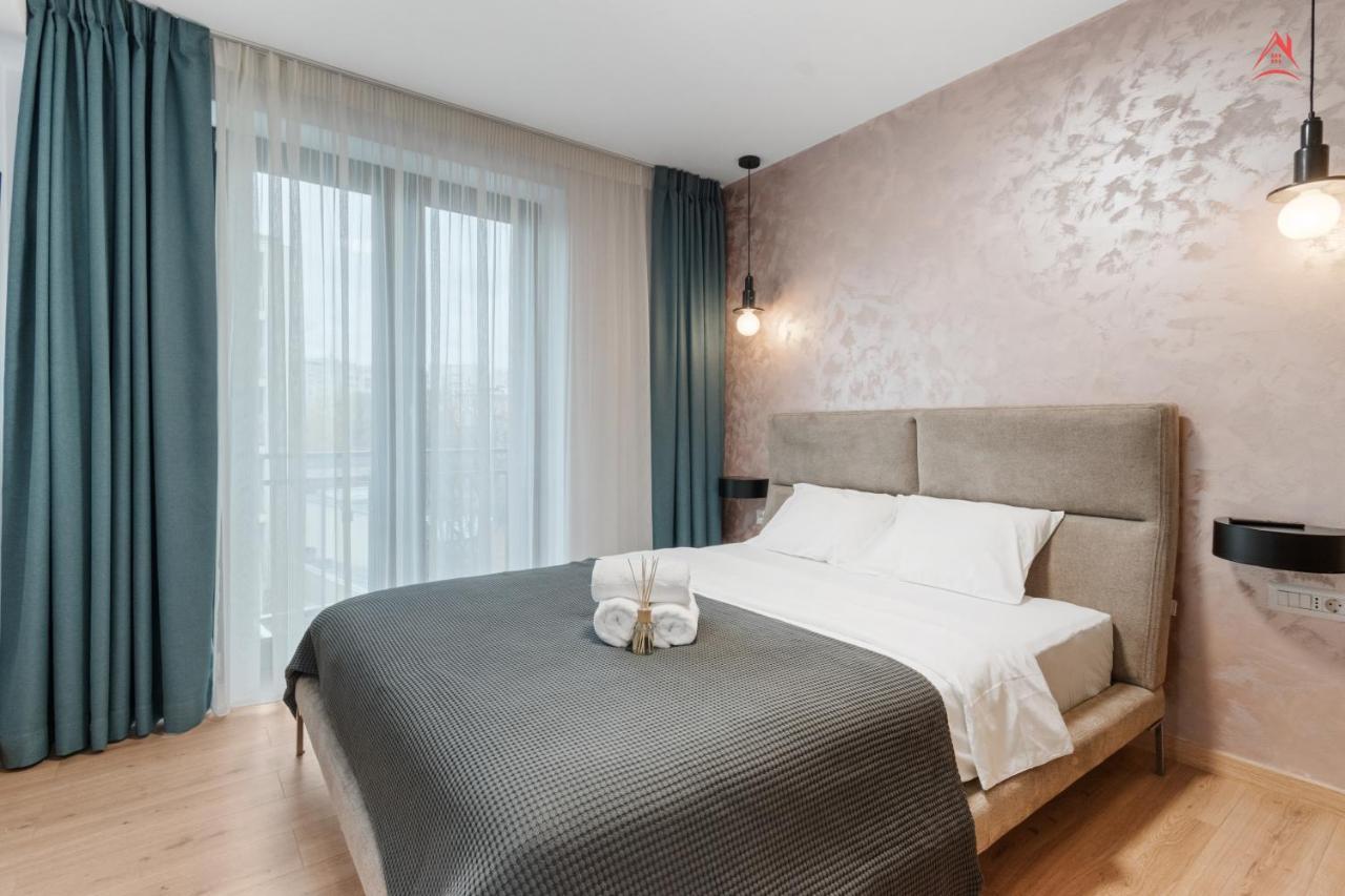 Apartament Opera Residence - Cismigiu, Eroilor, Free Private Parking Bukarest Eksteriør billede